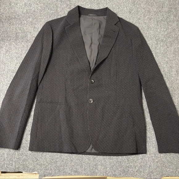 Giorgio Armani Men’s Virgin Wool Coat Sz 54R - Picture 2 of 16